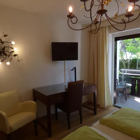 Engelhof Hotel 3*